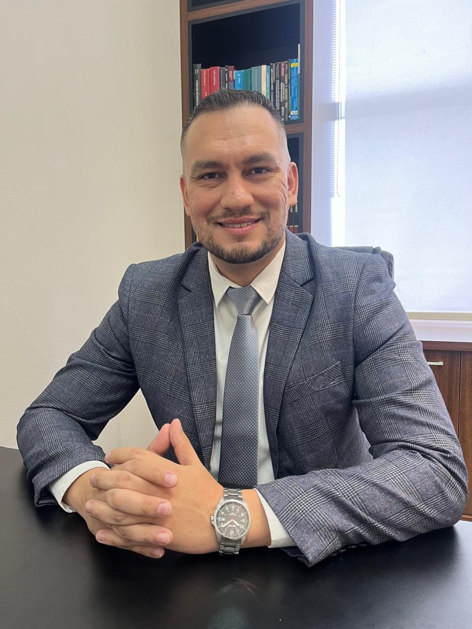 Dr. Luiz Fernando Tonholi